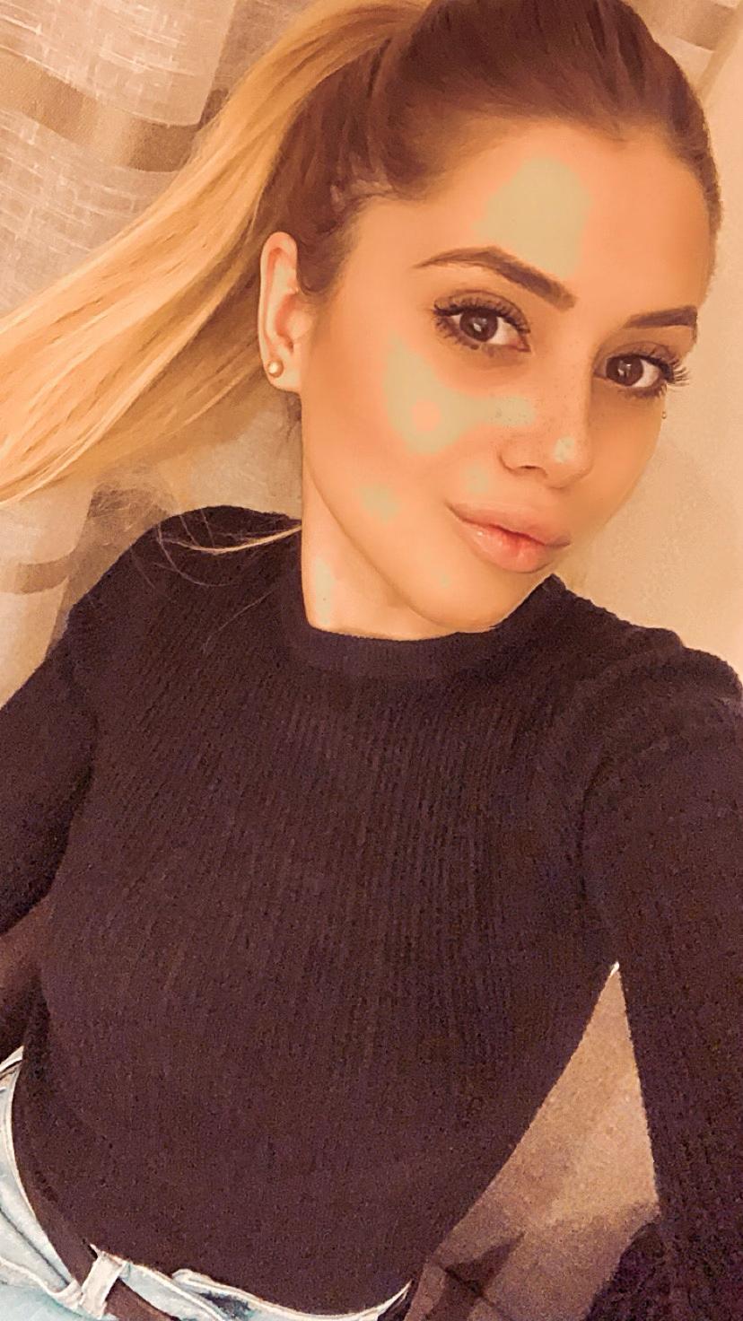 イタリア人のロザリアです