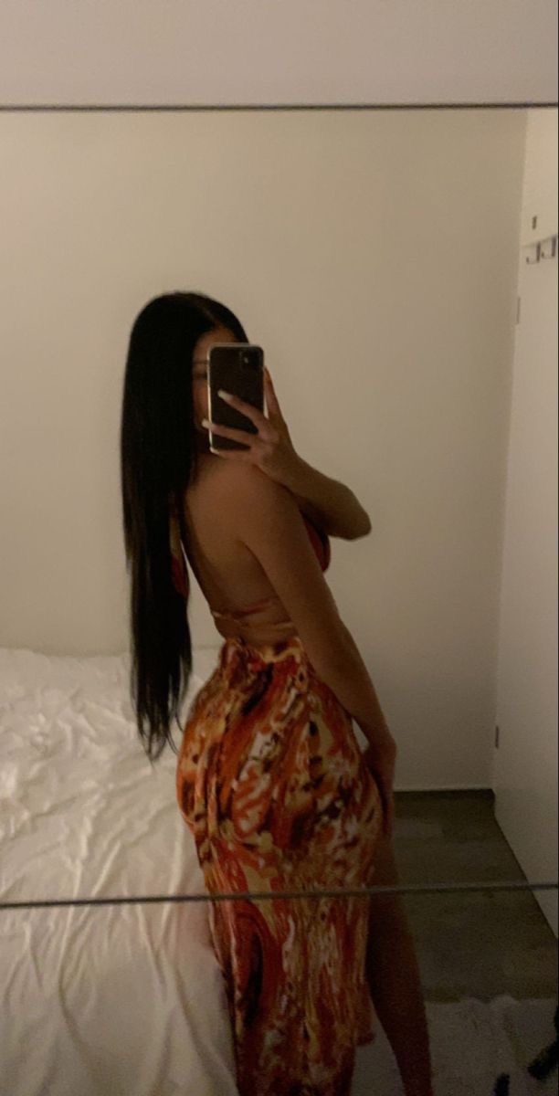 Hi im a sexy baby girl 19 old waiting for you ! Lets enjoy on a videocall or i cn send u some video